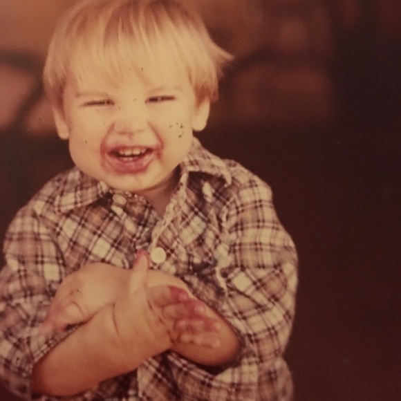 Meet your Posher, Joseph - Picture 4 of 4